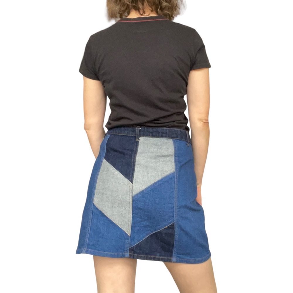 RIVER ISLAND Y2K Size 12 Mini Short Skirt Denim Patchwork Blue Mix - Picture 2 of 6
